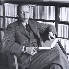 Μίκα Βάλταρι